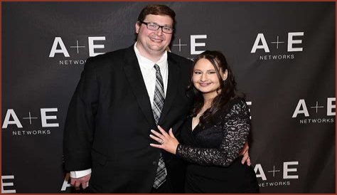 Who Is Stew Peters Wife? Everything To Know About Him